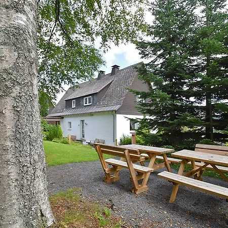Casa de Férias In Neuastenberg Near The Area Winterberg
